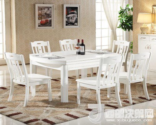 喜歡白色餐桌 但椅子該如何搭配？