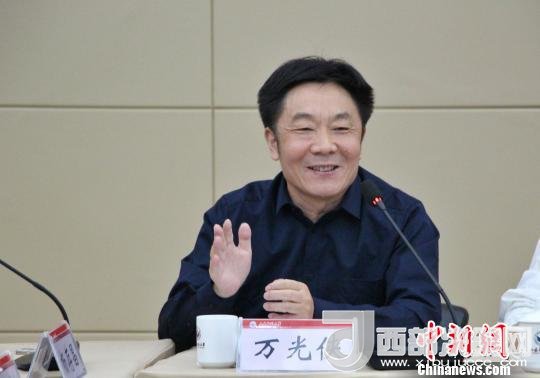 圖為山東師范大學(xué)副校長萬光俠在開幕式上發(fā)言?！≮w曉 攝