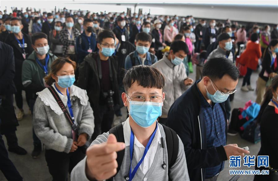 （新華全媒頭條·圖文互動）（15）上下同心，守望相助——中國抗疫眾志成城的生動實踐